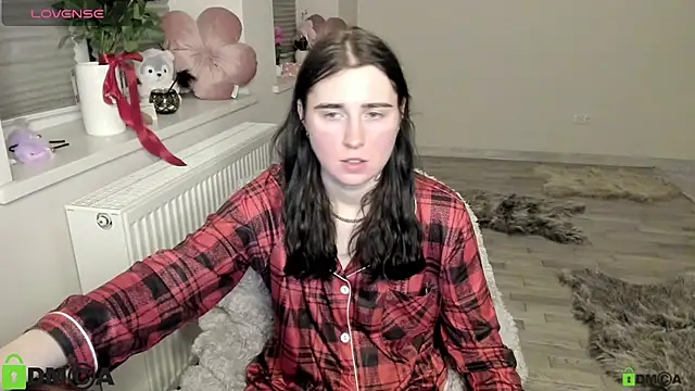 KrissLimada online show from 04-11-26, 10:35