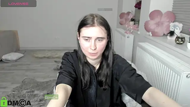 KrissLimada online show from 04-10-26, 09:33