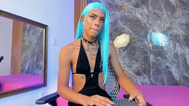 ISABELLA-SCOTT online show from 04-30-26, 08:38