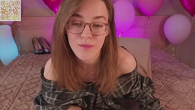 emmasday online show from 04-13-26, 01:37