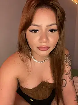 Isisbennett online show from 04-12-26, 11:08