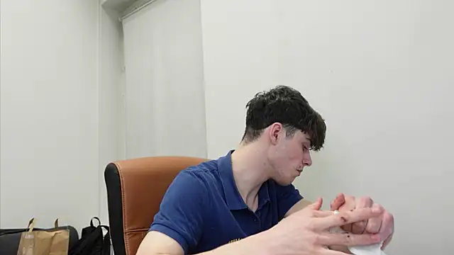 Daniel Shawnn online show from 04-25-26, 07:11