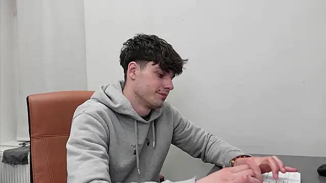 Daniel Shawnn online show from 04-20-26, 10:11