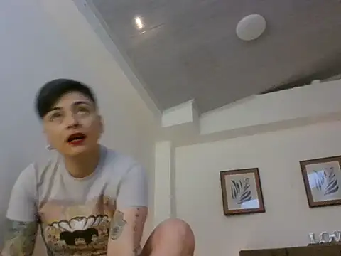 kat paradise online show from 01-08-26, 12:22