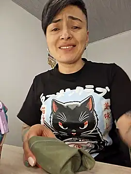 kat paradise online show from 05-10-26, 11:36