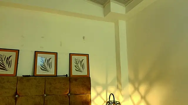 kat paradise online show from 04-09-26, 11:49