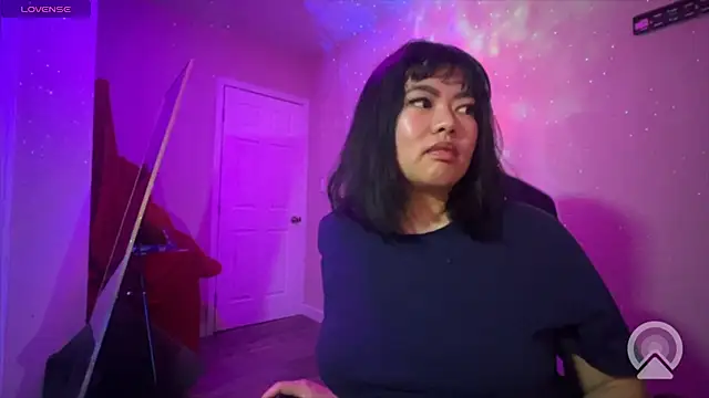 kuromixx444 online show from 02-13-26, 08:03