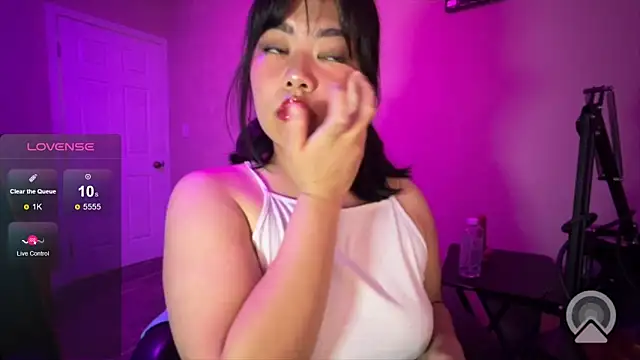 kuromixx444 online show from 04-13-26, 05:55