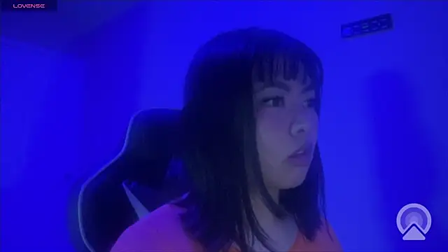 kuromixx444 online show from 02-11-26, 06:46