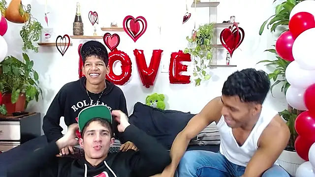 Interracial Snow Bunny online show from 02-15-26, 07:02