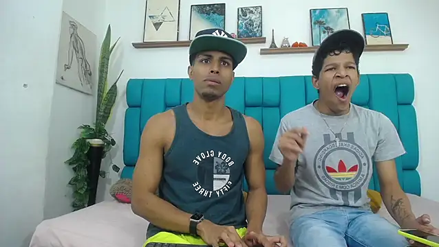 Interracial Snow Bunny online show from 03-24-26, 08:09