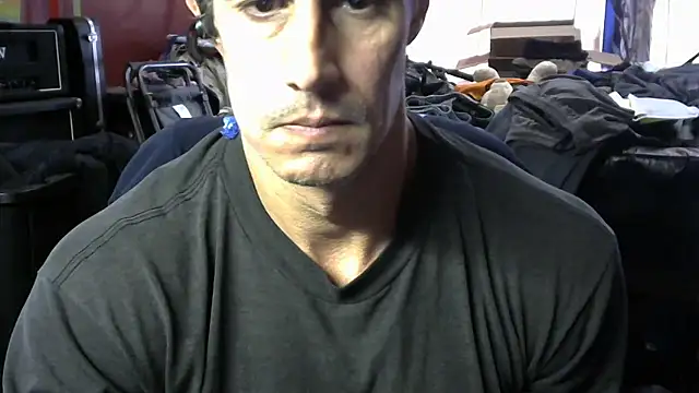 koolchillfun696969 online show from 01-10-26, 07:31