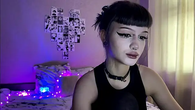 dieonisiaaaa online show from 01-14-26, 06:39