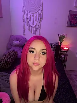 Tiffytooopretty online show from 02-12-26, 04:23