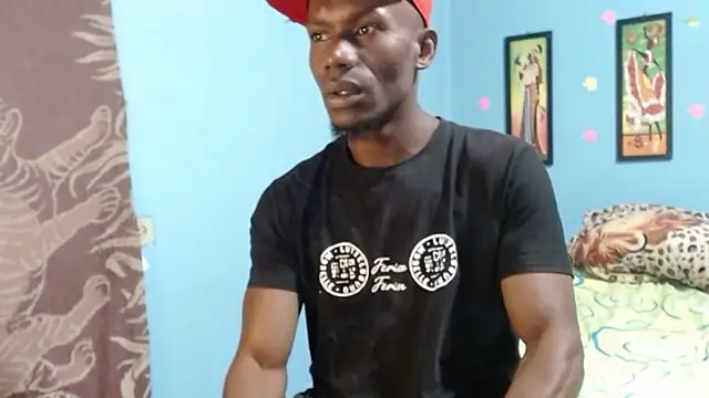 Snapshot of miltonjjakee chatting on 01-18-26, 10:46 miltonjjakee online show from 01-18-26, 10:46