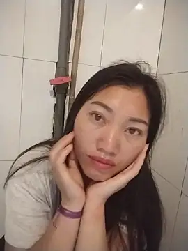 Lovephay8x online show from 06-18-26, 11:21