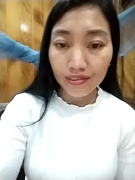 Lovephay8x online show from 05-04-26, 12:08