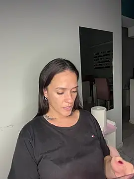 donatella07 online show from 04-19-26, 01:50