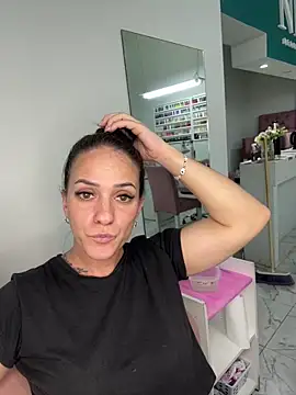 Snapshot of donatella07 chatting on 02-24-26, 03:57 donatella07 online show from 02-24-26, 03:57