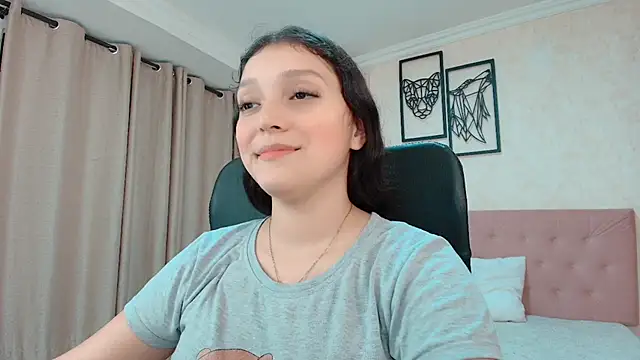 littlemolly walcott online show from 05-06-26, 01:09