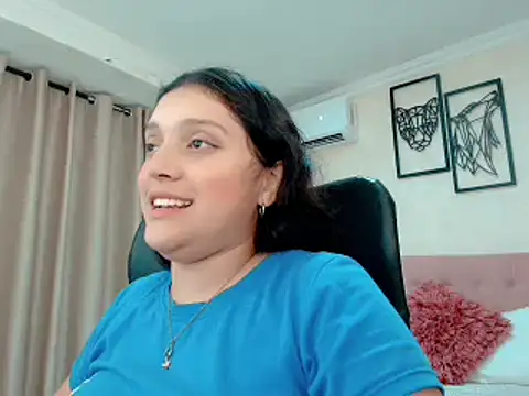 littlemolly walcott online show from 03-18-26, 12:25