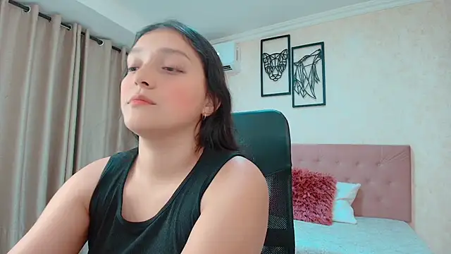 Snapshot of littlemolly_walcott chatting on 06-26-26, 10:59 littlemolly walcott online show from 06-26-26, 10:59