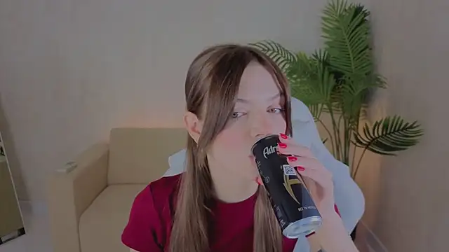 Ellya me online show from 01-17-26, 08:40