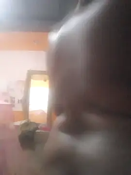 Snapshot of fingerbit07 chatting on 02-10-26, 03:33 fingerbit07 online show from 02-10-26, 03:33