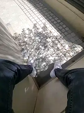 jerryrooh69 online show from 04-15-26, 07:36