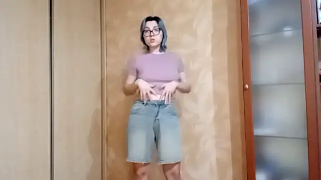 Snapshot of EvonTabb chatting on 02-04-26, 02:12 EvonTabb online show from 02-04-26, 02:12