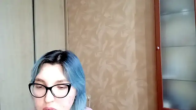 Snapshot of EvonTabb chatting on 01-13-26, 06:06 EvonTabb online show from 01-13-26, 06:06