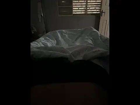 neguinsfd0 online show from 04-20-26, 11:24