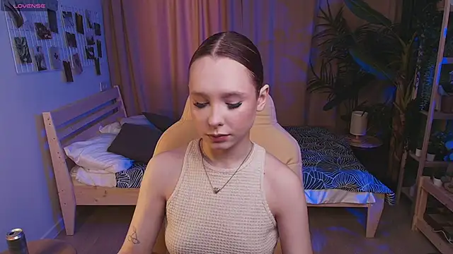 Haya Harareet online show from 03-30-26, 07:54