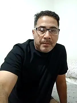 Snapshot of Piscis46 chatting on 02-16-26, 01:32 Piscis46 online show from 02-16-26, 01:32