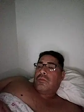 Snapshot of Piscis46 chatting on 02-18-26, 03:04 Piscis46 online show from 02-18-26, 03:04