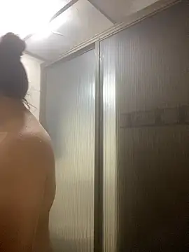 Scarlet auraa online show from 04-08-26, 05:25