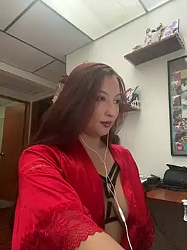 Scarlet auraa online show from 01-11-26, 10:05