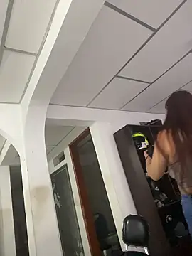 Scarlet auraa online show from 03-23-26, 07:03