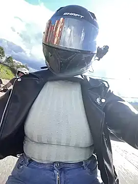 Scarlet auraa online show from 03-31-26, 09:06