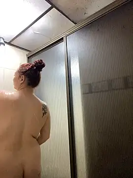 Scarlet auraa online show from 03-29-26, 05:25