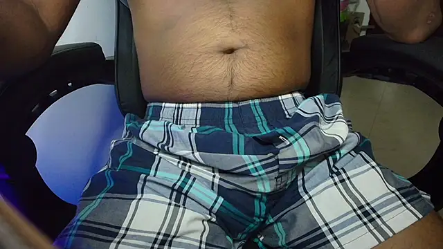 KneelForAlpha online show from 02-16-26, 05:55