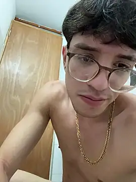 ArthurDavies  online show from 02-03-26, 07:35