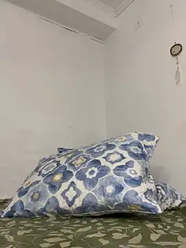 moronoiroficial online show from 04-14-26, 01:54