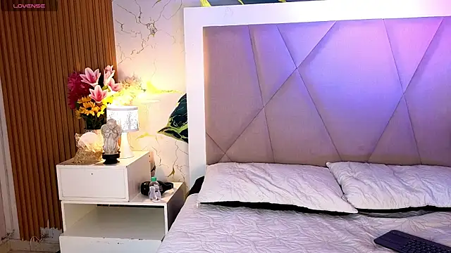 Sienna Desiree online show from 05-16-26, 11:20