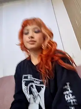 Snapshot of Sienna_Desiree chatting on 02-12-26, 12:32 Sienna Desiree online show from 02-12-26, 12:32