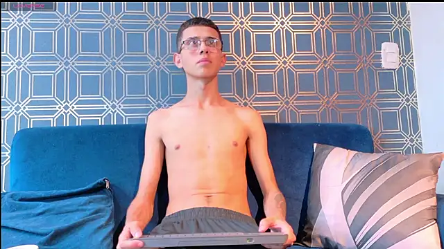 asher lux online show from 03-05-26, 05:42