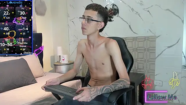 asher lux online show from 04-03-26, 08:48