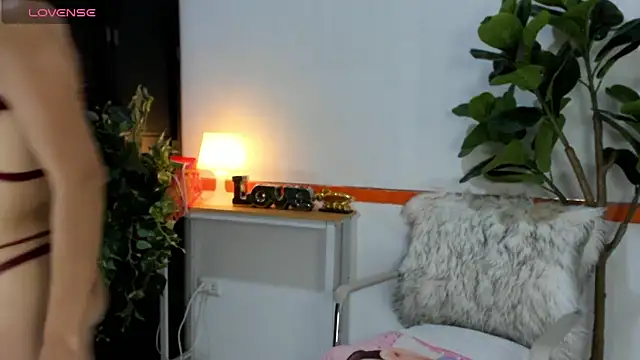 Snapshot of Andrea_bricks06 chatting on 05-01-26, 01:32 Andrea bricks06 online show from 05-01-26, 01:32
