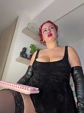 Talia Foxx online show from 04-10-26, 12:06