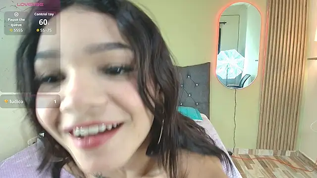 Juliana sex2 online show from 02-09-26, 12:19